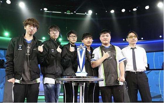 免地展开 免地展开